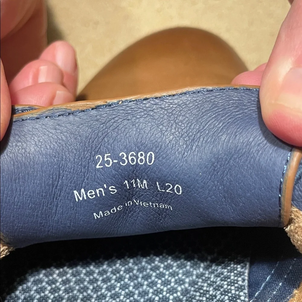 Johnston & Murphy Chestnut Brown Leather Derby Sneakers